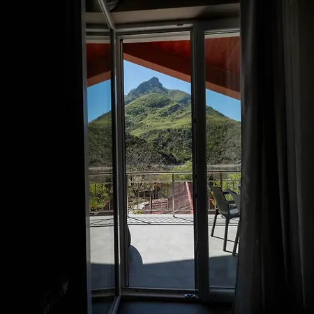 아파트 Koman_lakeview_apartments Shkodër